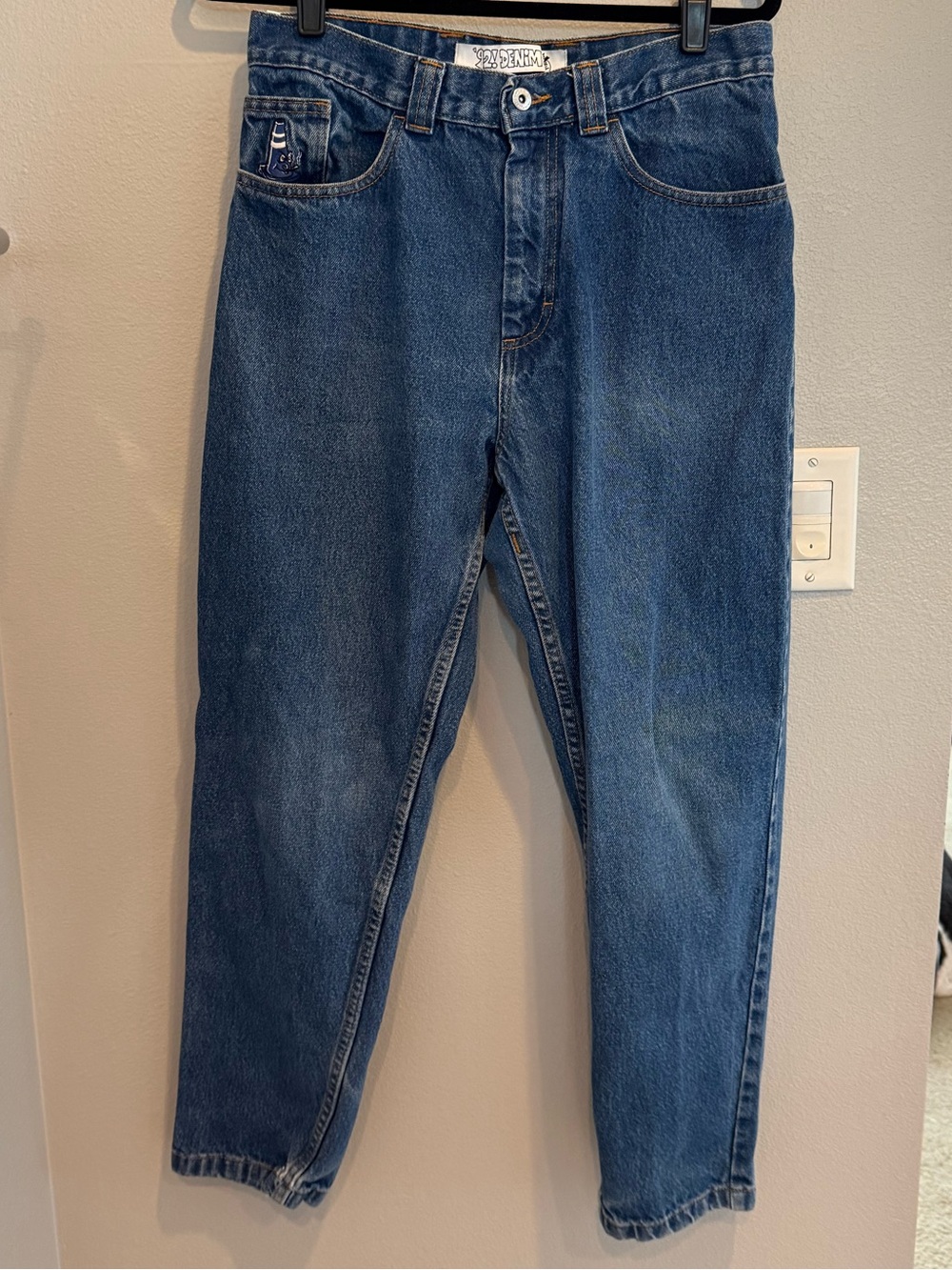 Relaxed Fit Men's Denim Jeans in Medium Blue - Unbranded